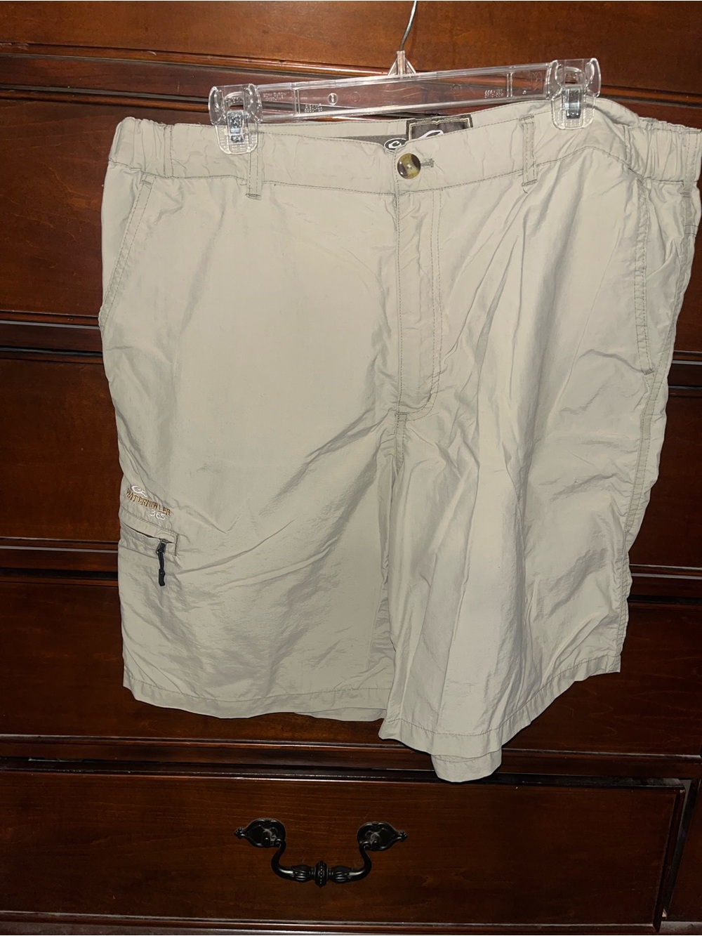 Drake Men's Cargo Shorts in Light Beige